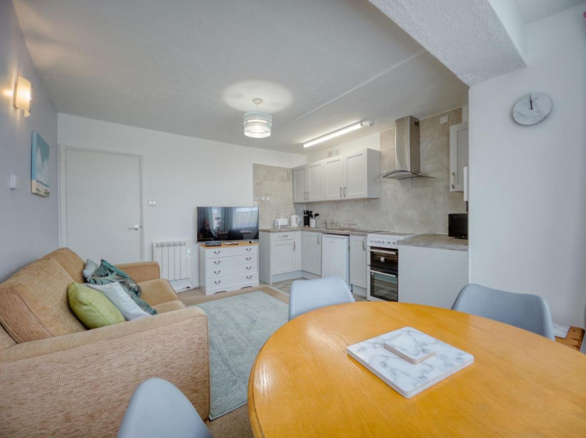 Apartment 7 - 1 Bedroom Sea Front Location - Step Free Access From Rear - Free Parking Paignton Zewnętrze zdjęcie